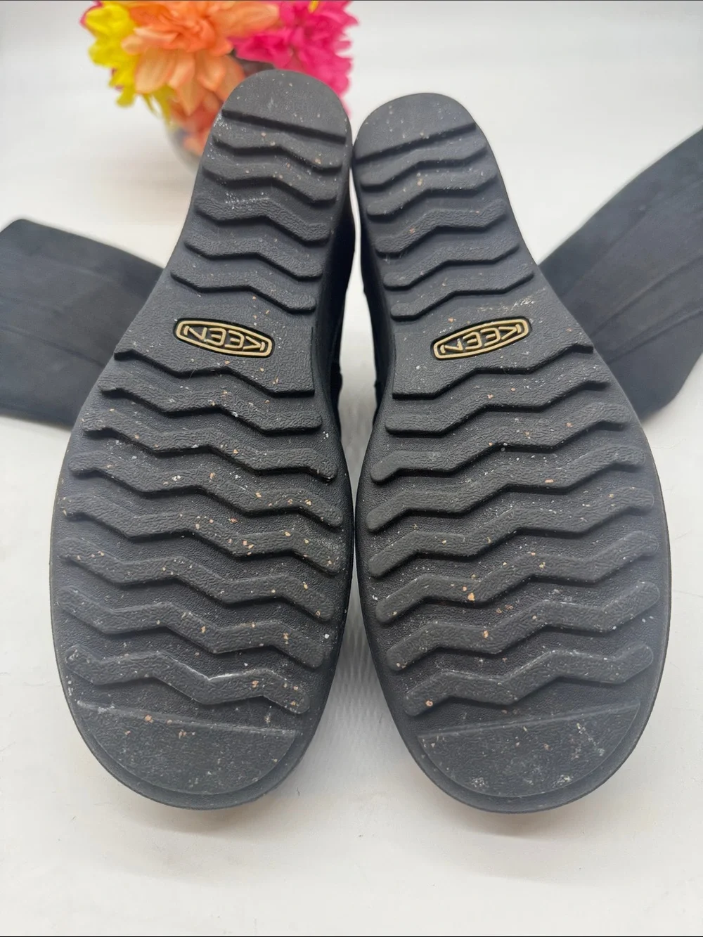 Keen Black Women's Tall Leather Wedge Heel Boots Size 8.5
